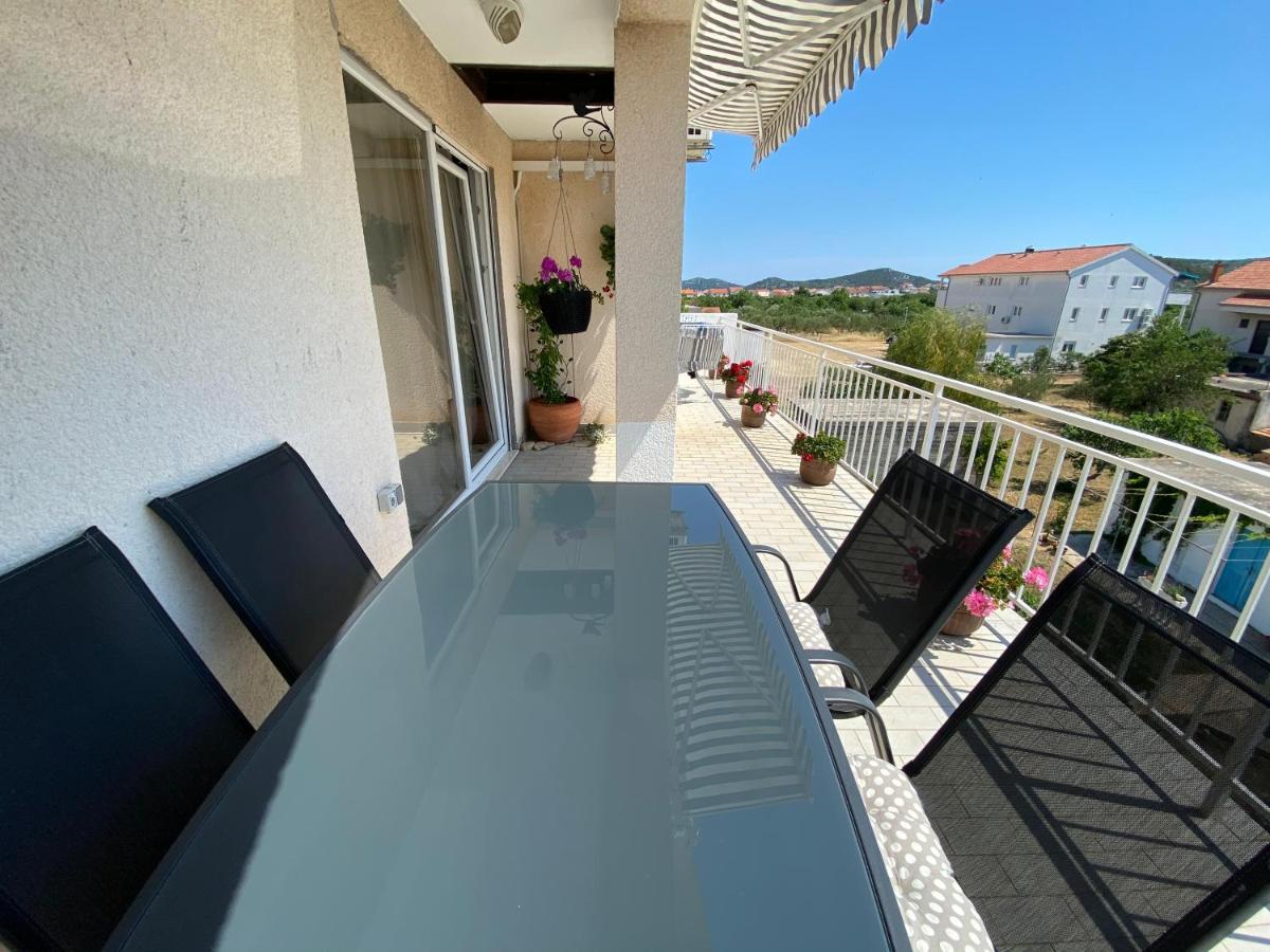 Apartman Bartol Betina  Exteriör bild