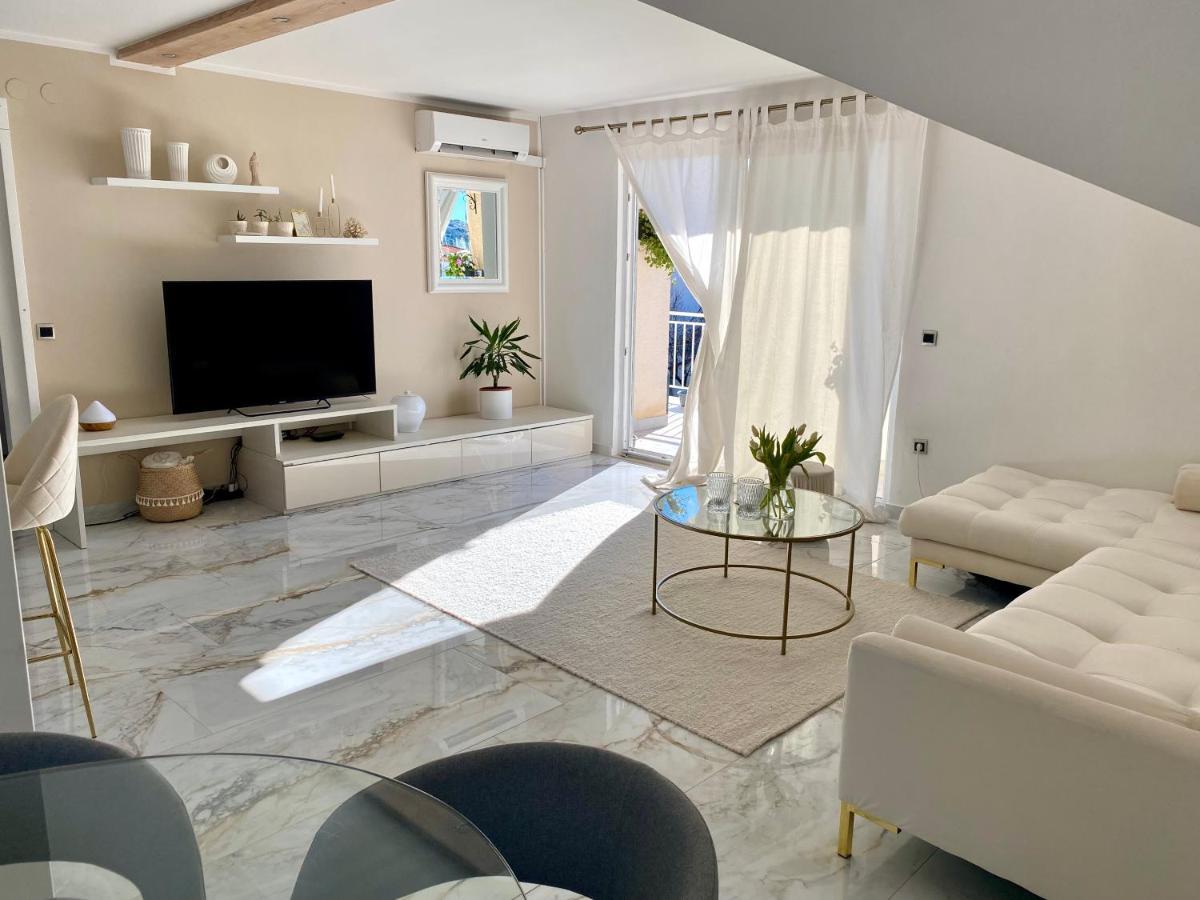 Apartman Bartol Betina  Exteriör bild