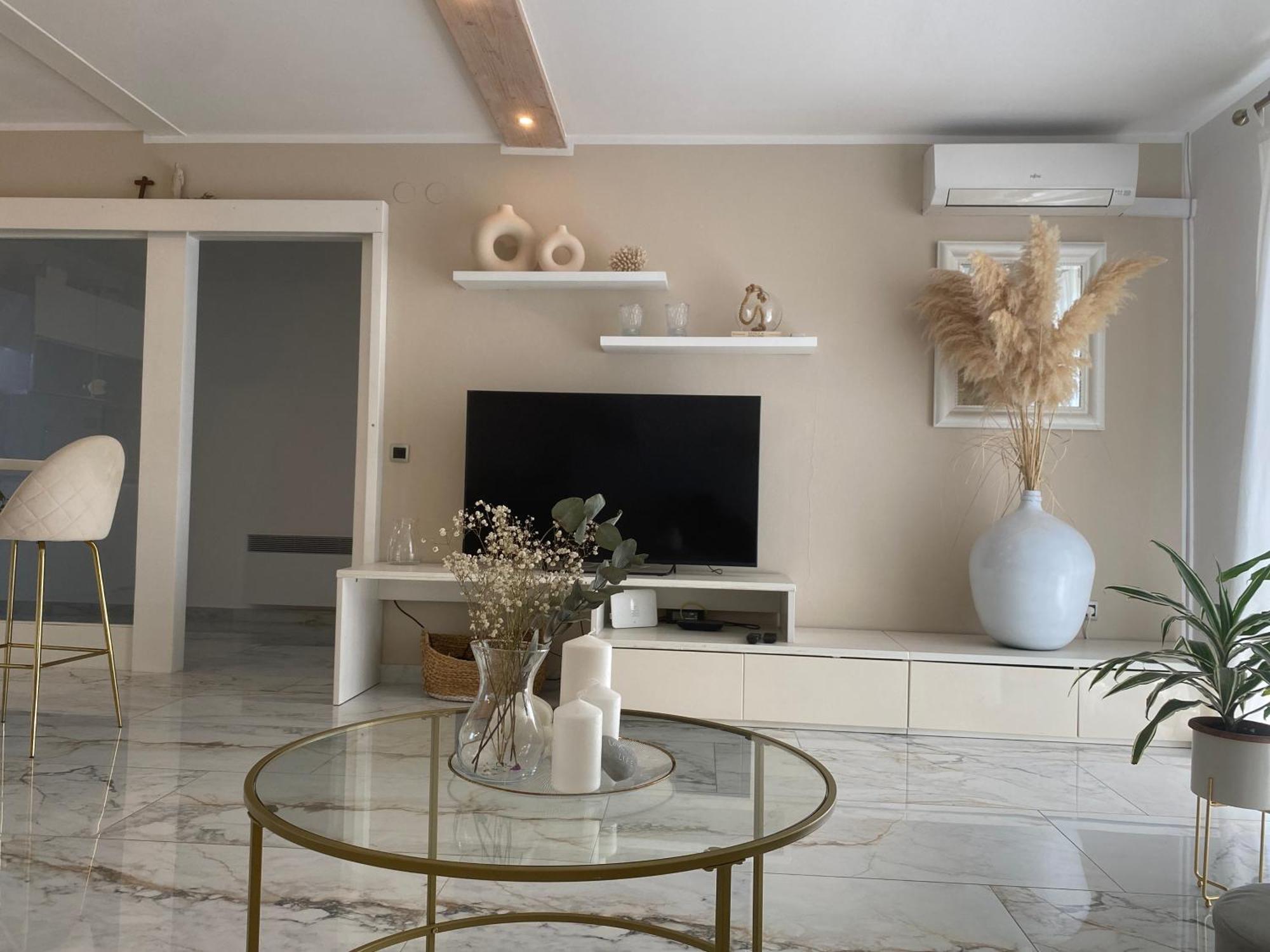 Apartman Bartol Betina  Exteriör bild